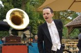 Die Darbeitung des Herrn Salontenor Daniel Malheur aus Berlin.